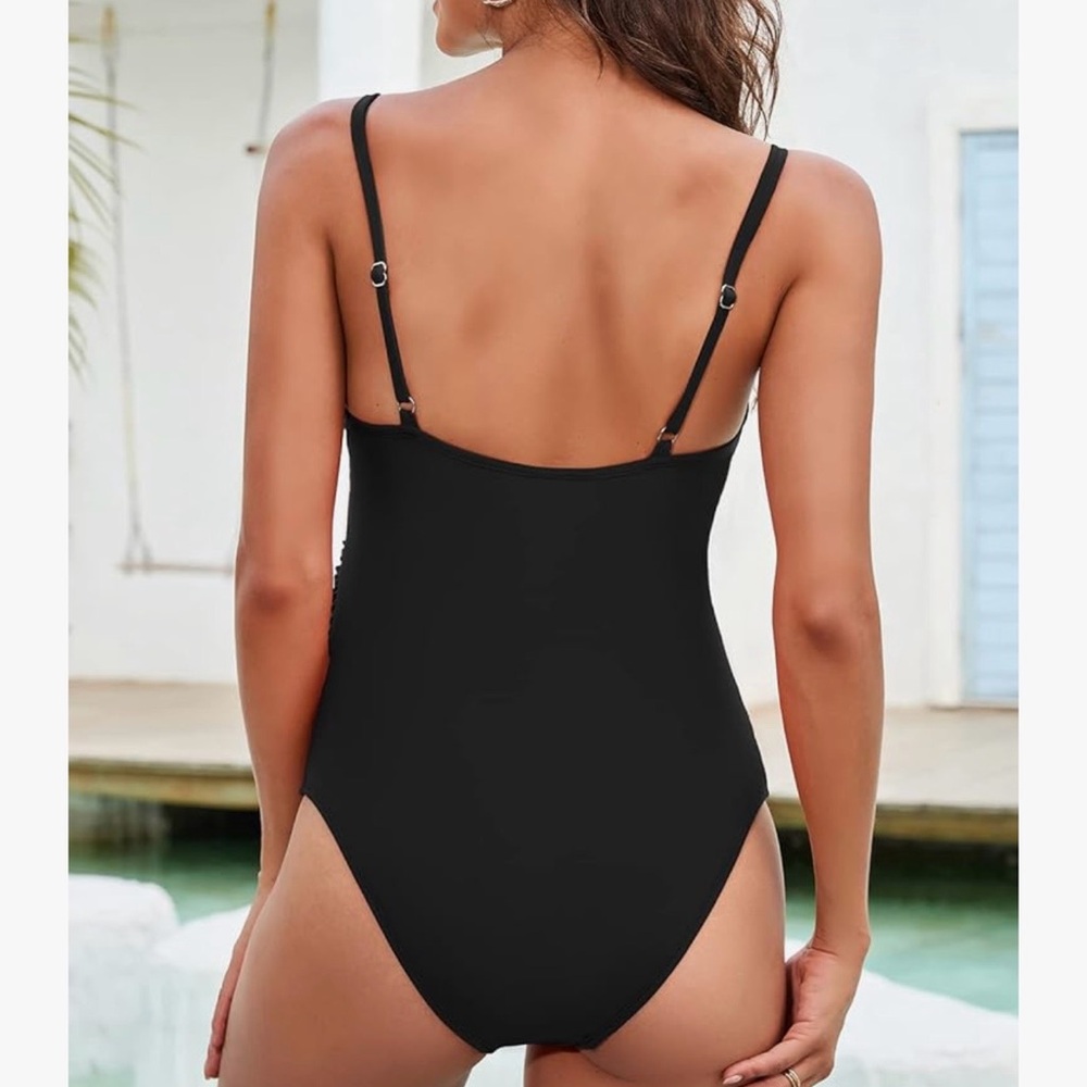 Cupshe Black Adjustable-Strap One-Piece Swimsuit Maternity - Picture 3 of 4